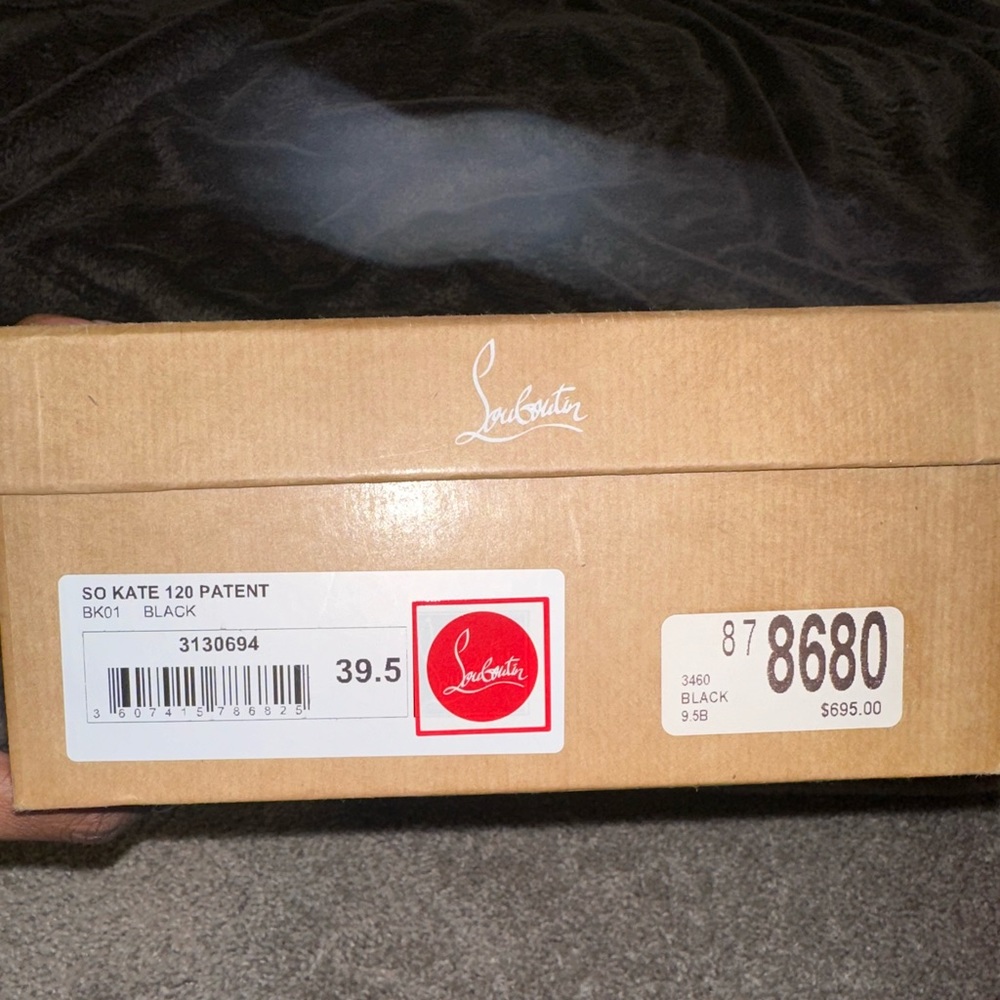 Christian Louboutin Patent Pointed-Toe Red Sole Pumps - Picture 4 of 4